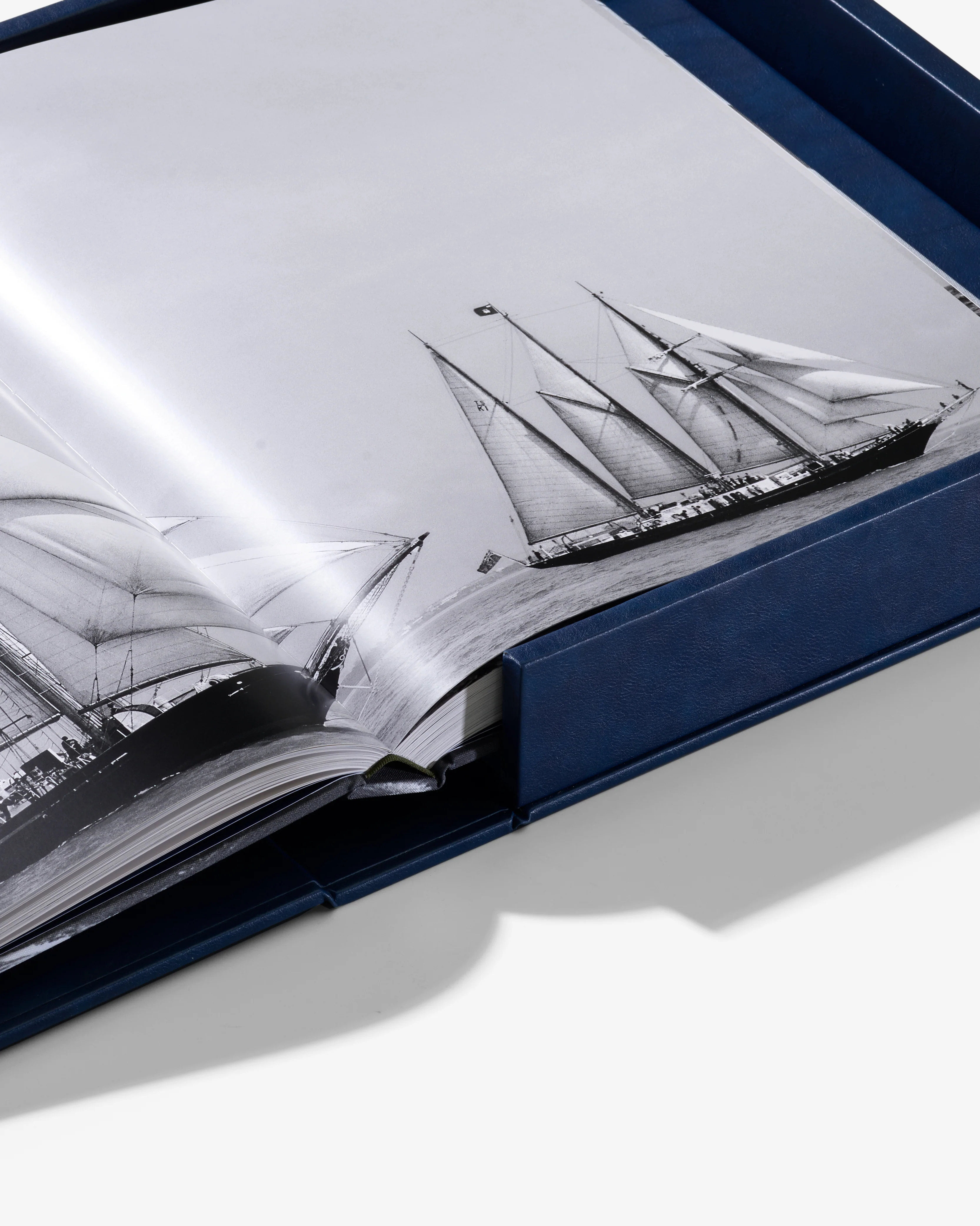 Beken of Cowes: the Art of Sailing (2nd Edition) - Image 6